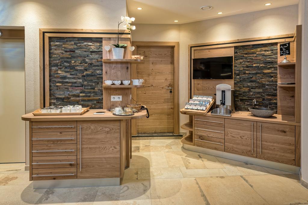 Hotel Jennys Schloessl 세르파우스 외부 사진