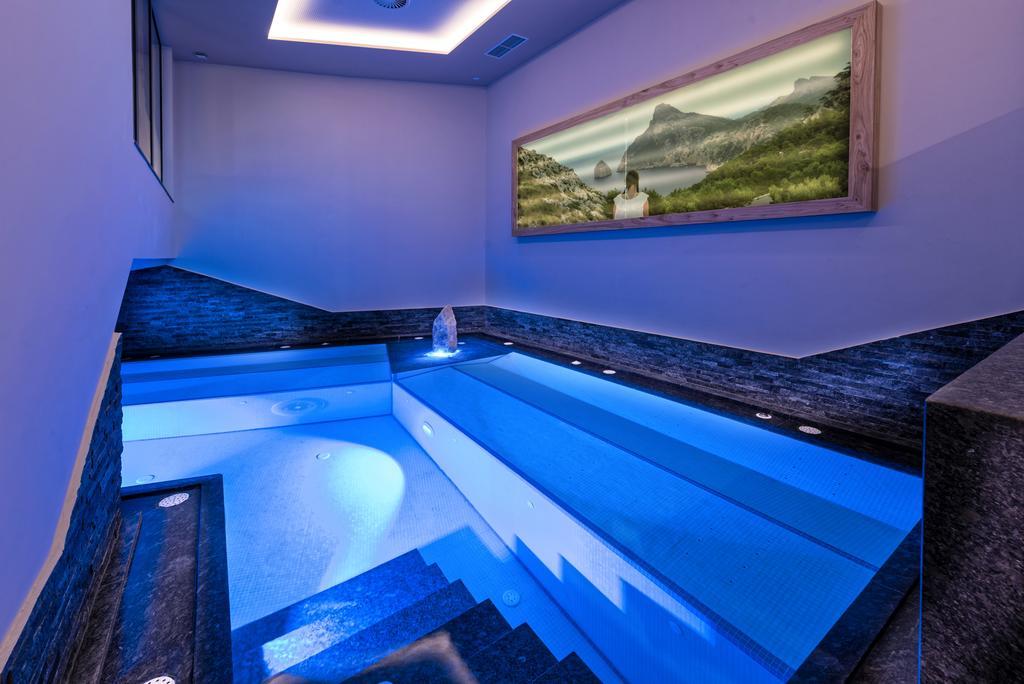 Hotel Jennys Schloessl 세르파우스 외부 사진
