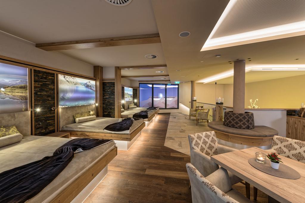 Hotel Jennys Schloessl 세르파우스 외부 사진