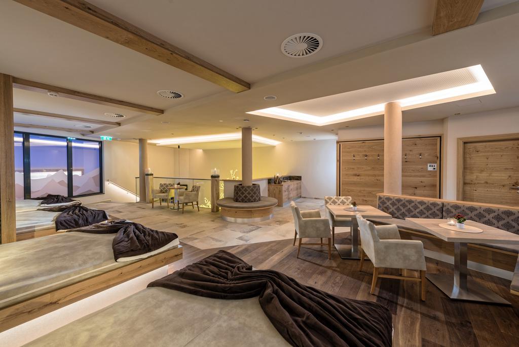 Hotel Jennys Schloessl 세르파우스 외부 사진