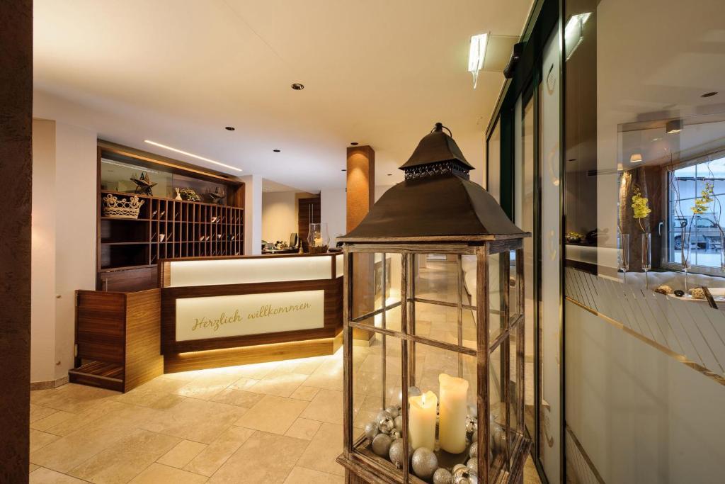 Hotel Jennys Schloessl 세르파우스 외부 사진